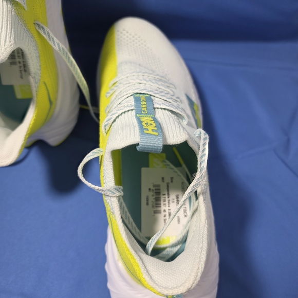 HOKA Sneakers Or Hoka Rubber Shoes - Picture 5 of 10